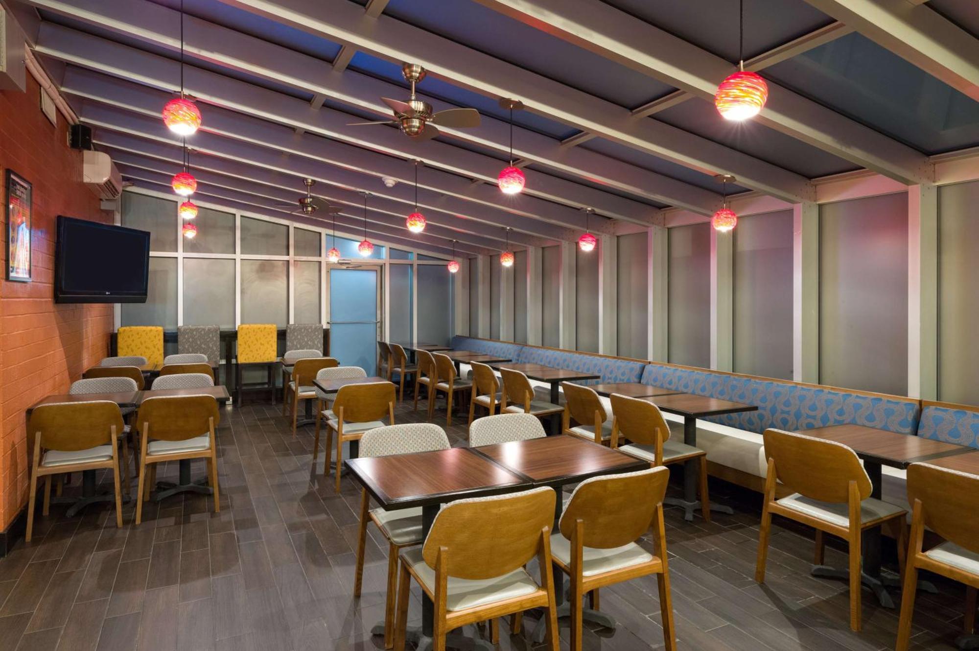Hampton Inn Manhattan - Times Square South New York Bagian luar foto