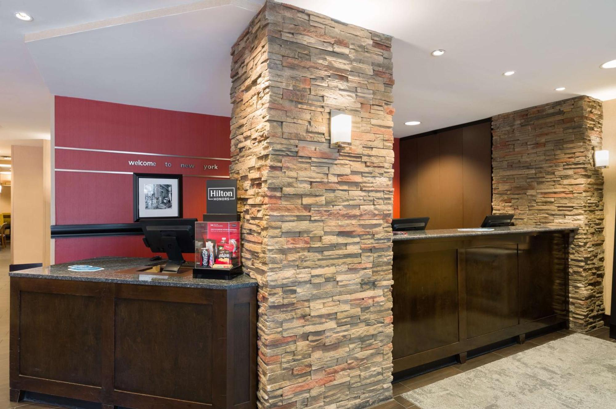 Hampton Inn Manhattan - Times Square South New York Bagian luar foto