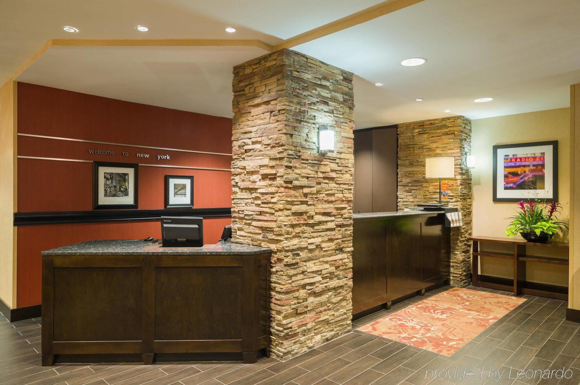 Hampton Inn Manhattan - Times Square South New York Bagian luar foto